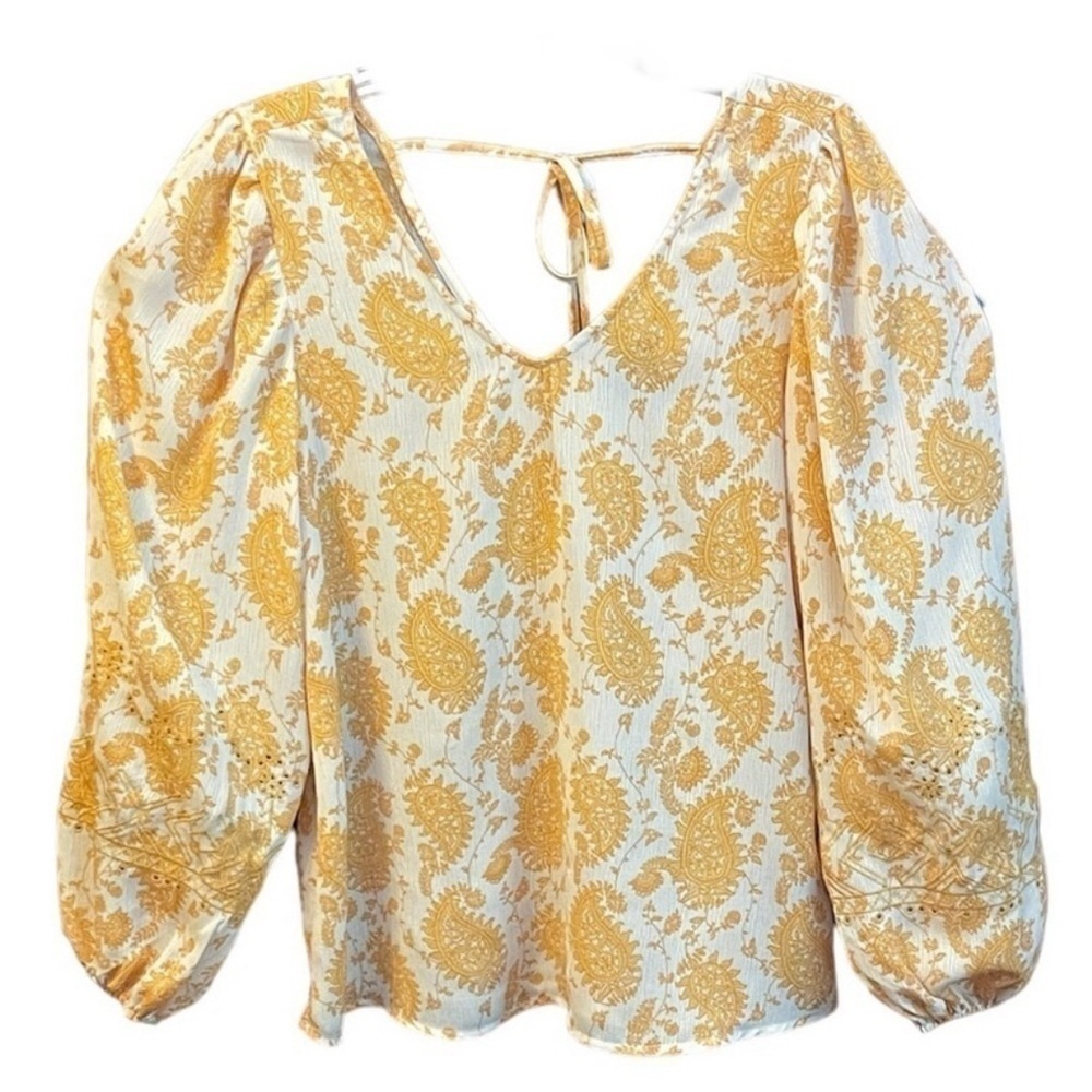 Daytrip by Buckle Women's Yellow/White Paisley Print Tie Back Shirt Size Small - Picture 4 of 10